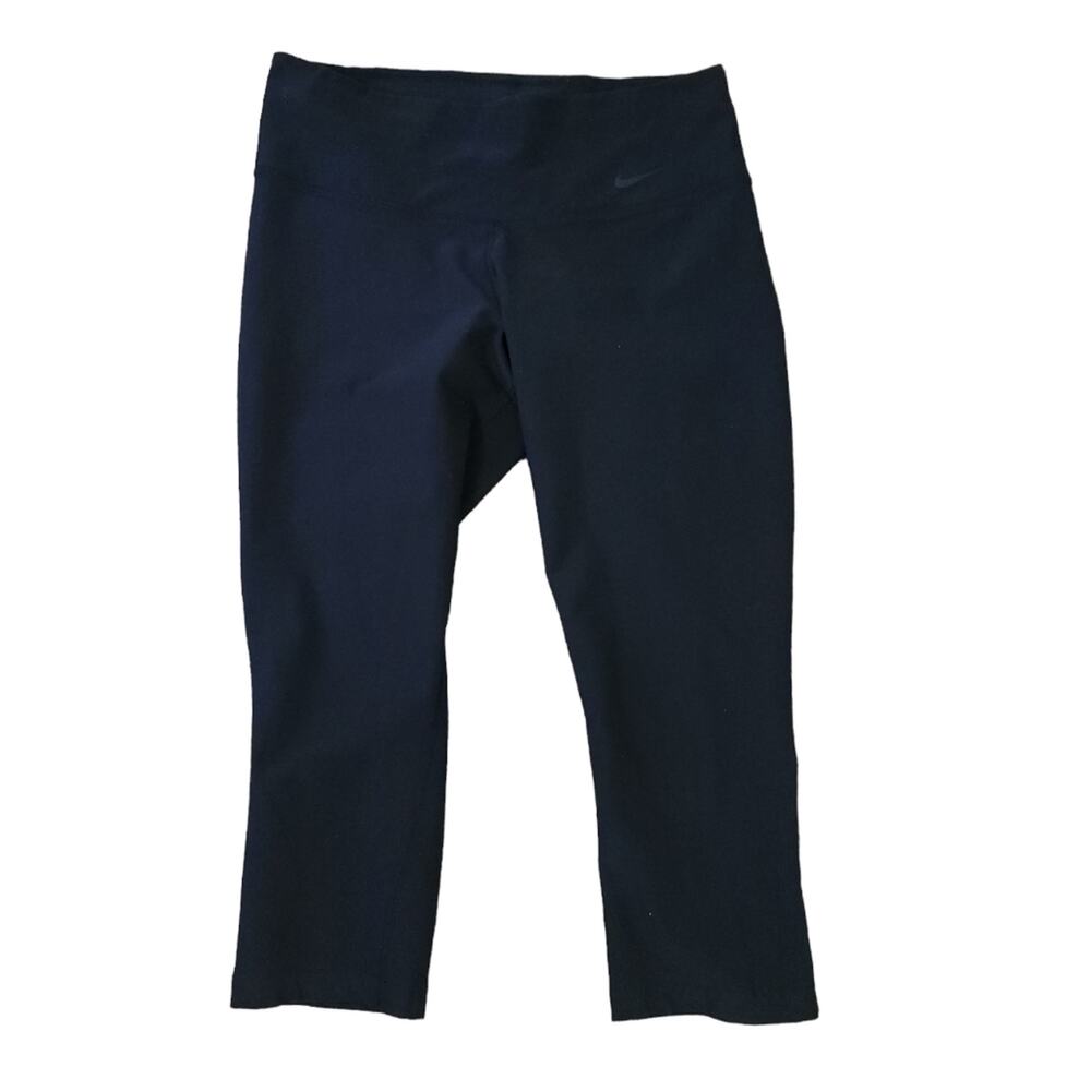 Nike  Dri-Fit Legend Tight Capri Pants Small Women Athletic Pants 440679